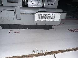 03-07 Chevy Express Engine Fuse Box Relay Junction Block 15226192 4.8L