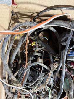1990 Chevy Squarebody C/K10-30 K5 Blazer Engine Fuse Block Wiring Harness