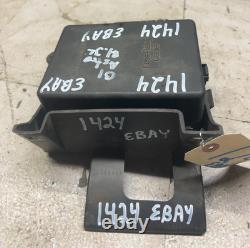 2000-2005 CHEVY ASTRO Engine Compartment Fuse Relay Box Circuit Block Assembly