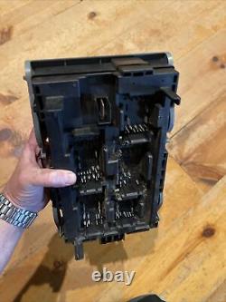 2007-2013 Chevy Silverado GMC Sierra 5.3L Engine Fuse Box Block 22798215 OEM