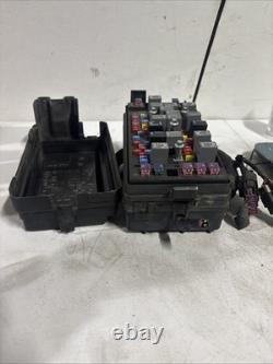 2010 Chevy Colorado Canyon Engine Junction Block Fuse Box Assy 20885194