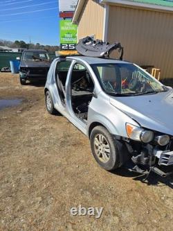 2014 Chevrolet Chevy Sonic Engine Fuse Box Relay Block OEM 42456297 95383537