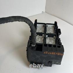 2018 Chevrolet Malibu Engine Fuse Relay Junction Box Block OEM 84181107