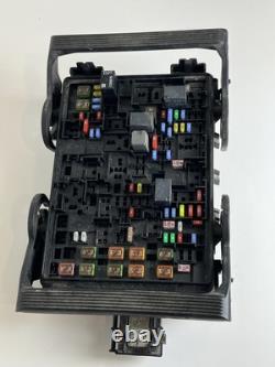 2018 Chevrolet Suburban Engine Power Junction Fuse Box Block Oem 84114437