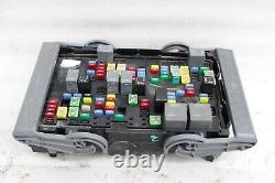 Chevy Suburban 5.3L engine fusebox junction power block Silverado Sierra 07-09