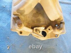EDELBROCK VICTOR INTAKE MANIFOLD 2950 SMALL BLOCK CHEVY Comes with 1.75 Spacer