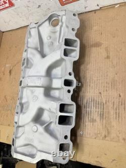Edelbrock 2101 Performer Intake Manifold 55-86 Small Block Chevy 262-400ci
