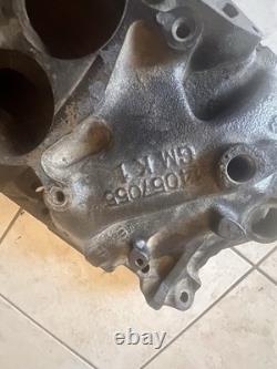 GM 14057055 SBC Small Block Chevy Engine Intake Manifold 4 Barrel EGR OEM