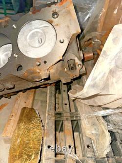 GM 861959 The complete lower section block of the 454 engine NEW GMC Chevrolet
