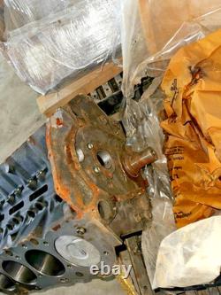 GM 861959 The complete lower section block of the 454 engine NEW GMC Chevrolet