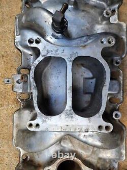 Prof Cyclone Intake Manifold Chevy SBC 283 327 350 Fits Stock Heads 52000 USED