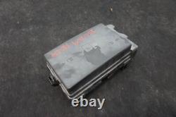 Bloc de jonction de boîte à fusibles moteur 5.3L OEM 15106508 Chevrolet SSR 2003-04 Remarque