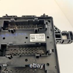 Bloc de jonction de relais de fusible moteur 2019 Chevrolet Traverse 84303339 Oem