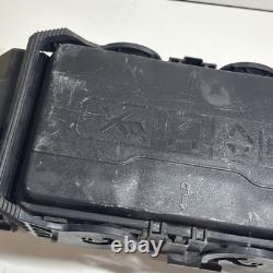 Bloc de jonction du faisceau de câbles moteur Chevrolet Malibu 2018 OEM 84144636