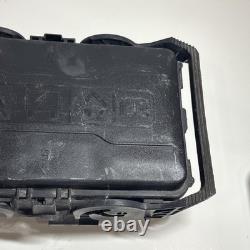 Bloc de jonction du faisceau de câbles moteur Chevrolet Malibu 2018 OEM 84144636