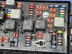 Boîte à fusibles du relais du bloc de jonction du moteur Chevy Malibu 2.4L 2013-2014 OEM 22873728