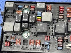 Boîte à fusibles du relais du bloc de jonction du moteur Chevy Malibu 2.4L 2013-2014 OEM 22873728
