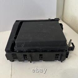 Boîte à fusibles et relais du bloc de jonction moteur OEM Chevrolet Traverse 2019 84303338
