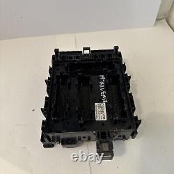 Boîte à fusibles et relais du bloc de jonction moteur OEM Chevrolet Traverse 2019 84303338