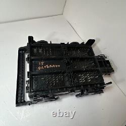Boîte à fusibles et relais moteur Chevrolet Silverado 2015 Bloc 23285566 Oem