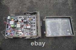 Boîte de fusibles et relais de moteur 23189699 OEM Chevrolet Corvette C7 2014