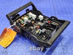 Boîte de fusibles et relais du moteur OEM 84114437 pour Chevy Tahoe Suburban 15-20