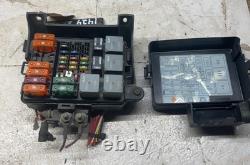 Boîtier de circuit du relais de fusible du compartiment moteur CHEVY ASTRO 2000-2005