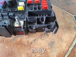 Boîtier de fusibles pour moteur 08 Chevy Express Savana, bloc de connexion pour câblage d'accessoires 25888290