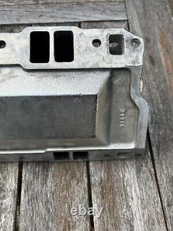 Collecteur d'admission Edelbrock Dual Quad 2x4 RPM Air Gap pour Petit bloc Chevy 7525 Sbc