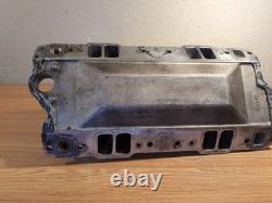 Edelbrock 7501 Collecteur d’admission Performer RPM Air Gap 1955-86 Small Block Chevy