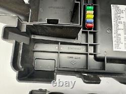 OEM 03-07 Chevrolet Express Savana Bloc de Jonction Relais de Boîte à Fusibles Moteur 6.0L